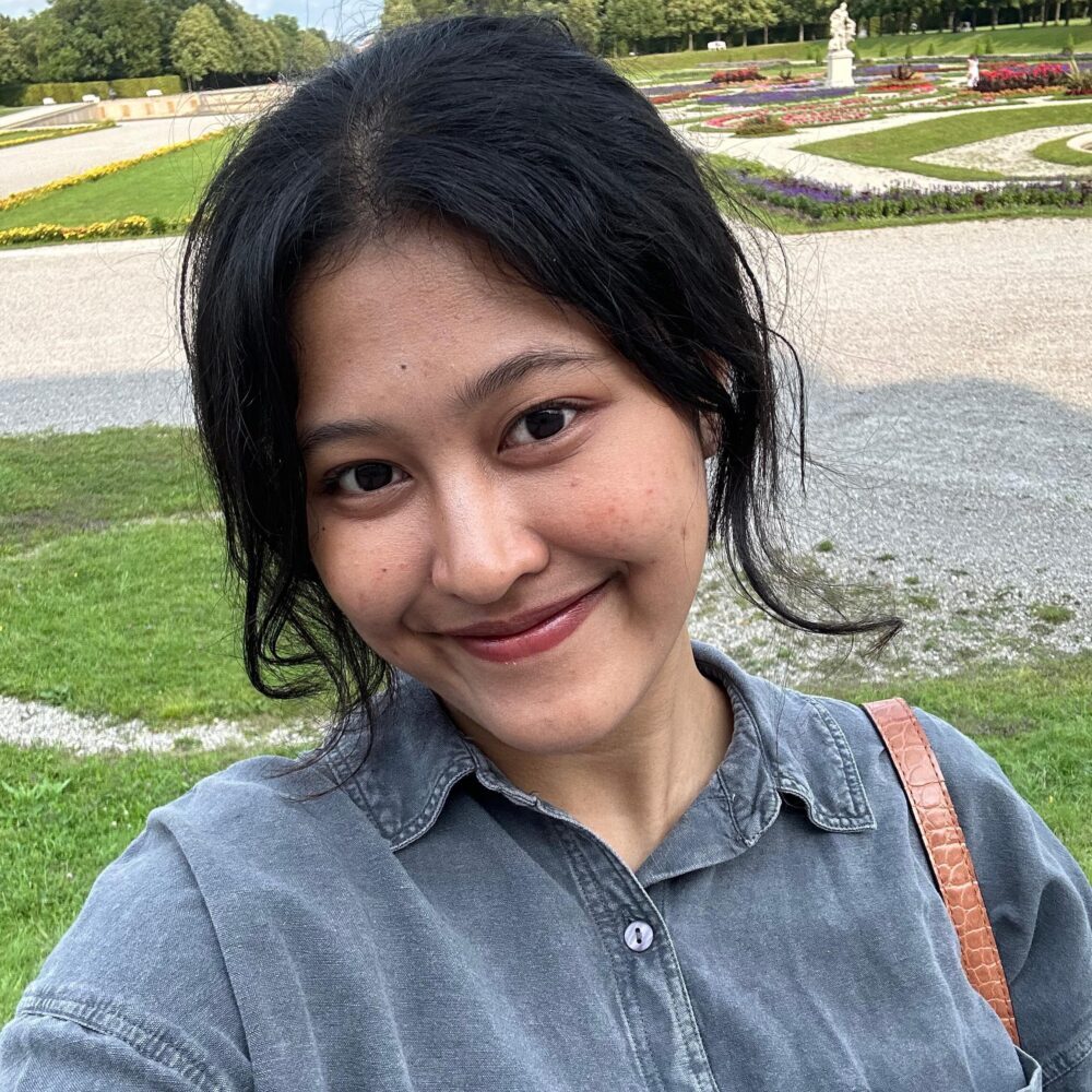 Elle Asysyam