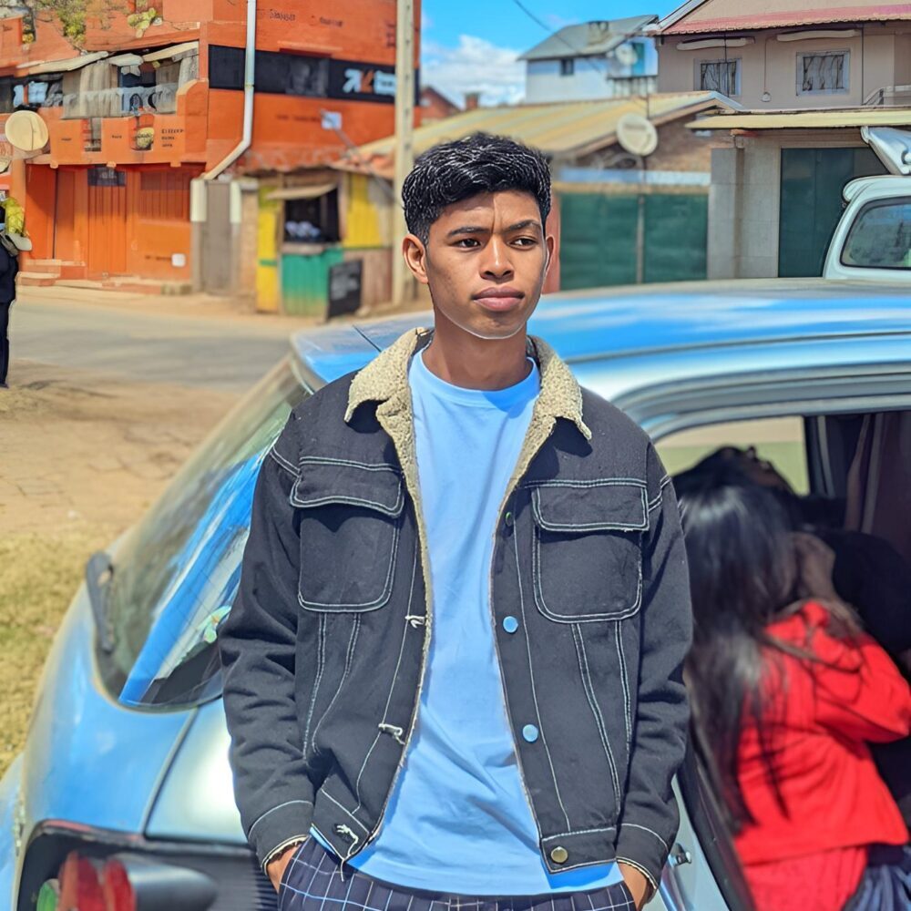 Safidinotahiana Omega